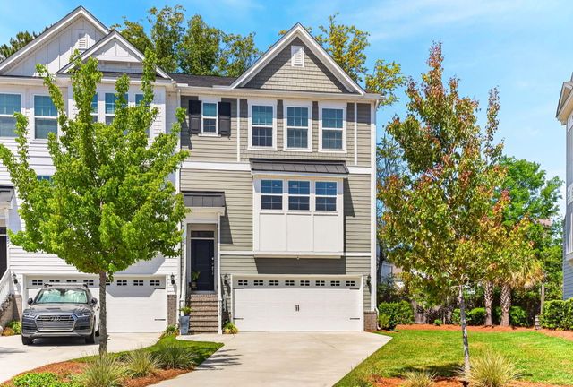 1555 Moss Spring Road, Mount Pleasant, SC 29466