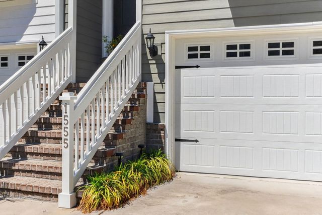 1555 Moss Spring Road, Mount Pleasant, SC 29466