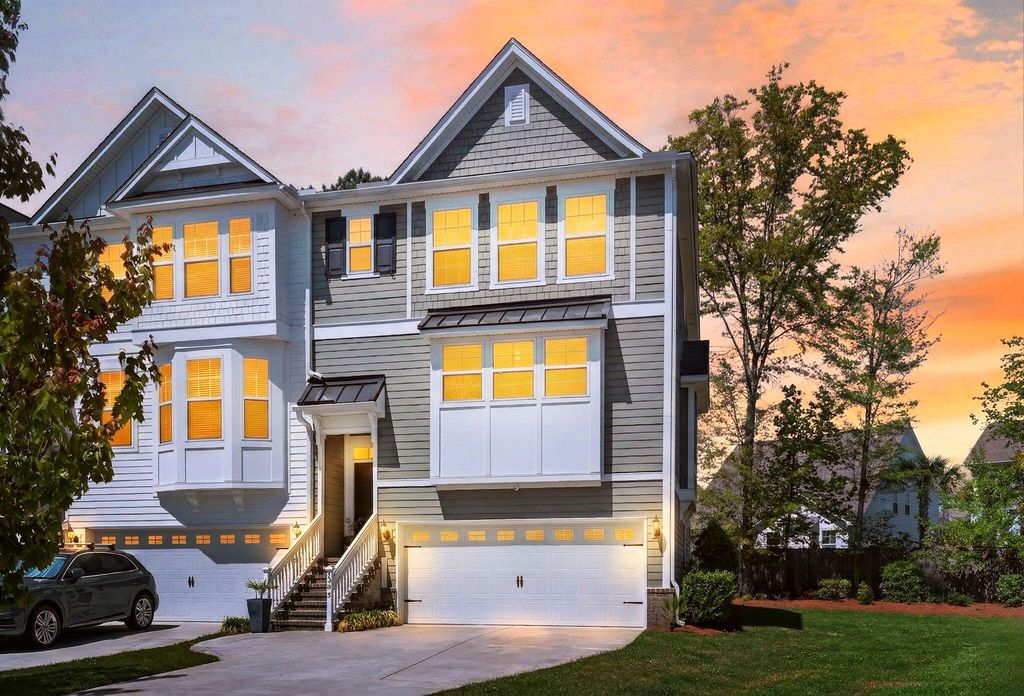 1555 Moss Spring Road, Mount Pleasant, SC 29466