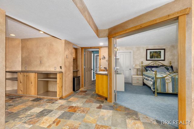 5900 Cannon Hills Drive NE, Ada, MI 49301