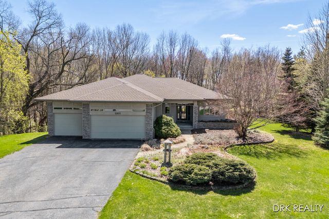 5900 Cannon Hills Drive NE, Ada, MI 49301