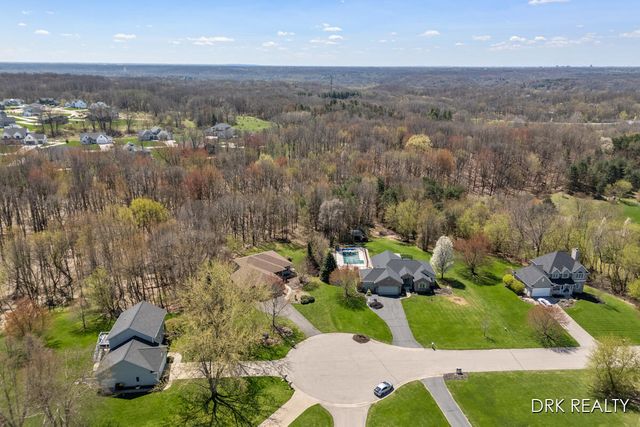 5900 Cannon Hills Drive NE, Ada, MI 49301