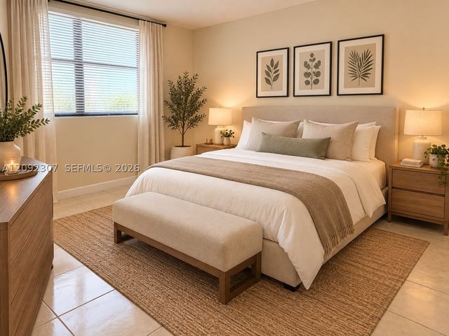 5050 NW 7th St 309, Miami, FL 33126