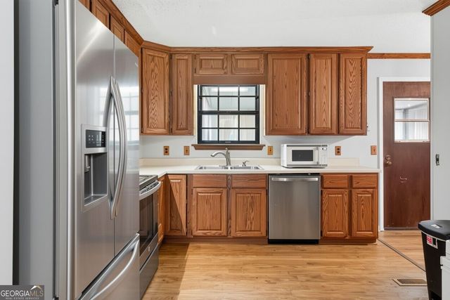 774 Brownwood Circle, Ringgold, GA 30736