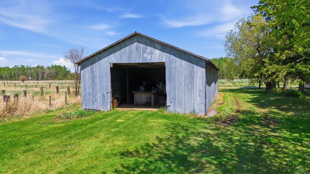 8874 Hwy 25, Angora, MN 55703