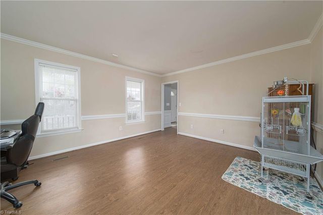 4100 Tolley Ridge Lane, Winston-salem, NC 27106