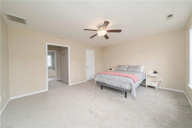 4100 Tolley Ridge Lane, Winston-salem, NC 27106