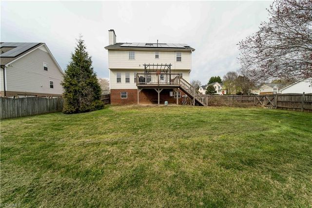 4100 Tolley Ridge Lane, Winston-salem, NC 27106