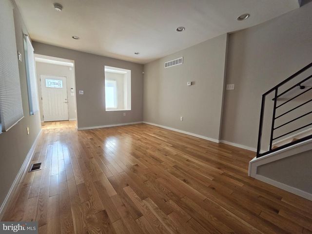 2662 BRADDOCK ST, Philadelphia, PA 19125