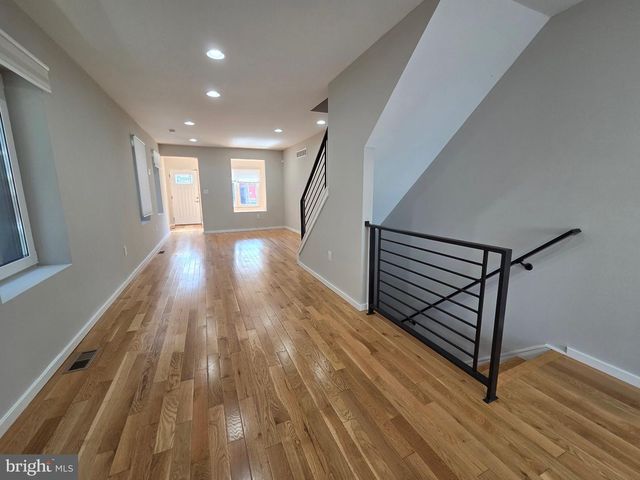 2662 BRADDOCK ST, Philadelphia, PA 19125