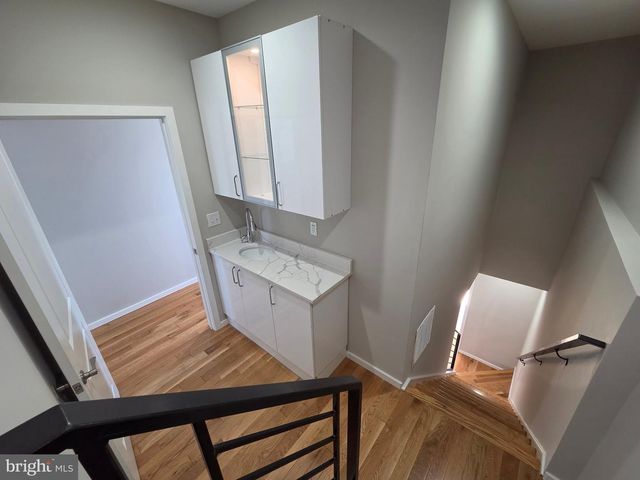 2662 BRADDOCK ST, Philadelphia, PA 19125