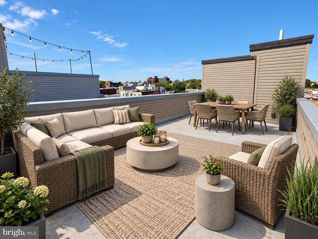 2662 BRADDOCK ST, Philadelphia, PA 19125