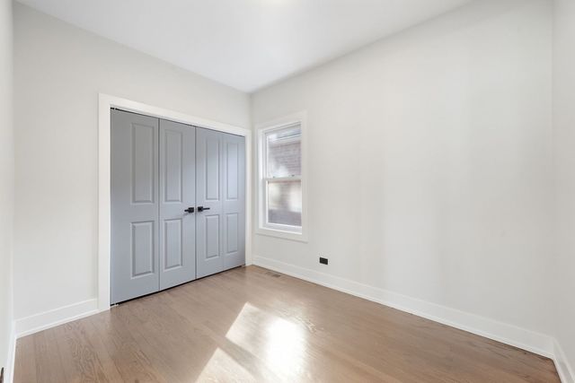 8718 S Euclid Avenue, Chicago, IL 60617