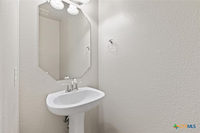 6711 Modesto Road, Killeen, TX 76542