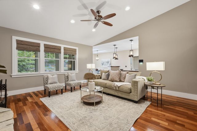 6240 Hiawatha Road, Whitmore Lake, MI 48189