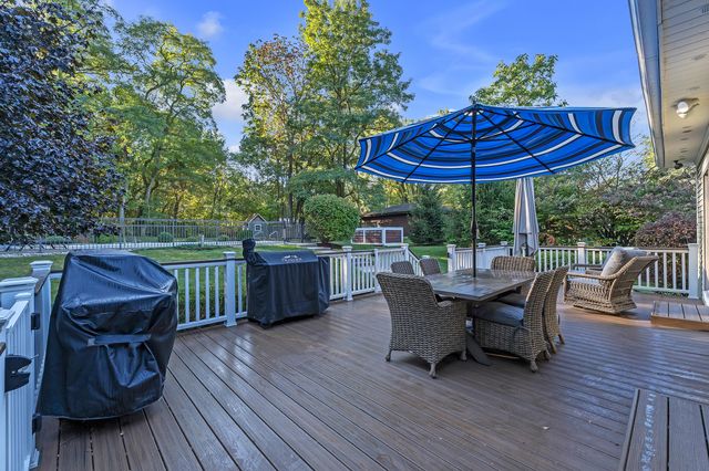 6240 Hiawatha Road, Whitmore Lake, MI 48189