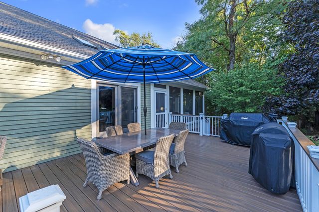 6240 Hiawatha Road, Whitmore Lake, MI 48189