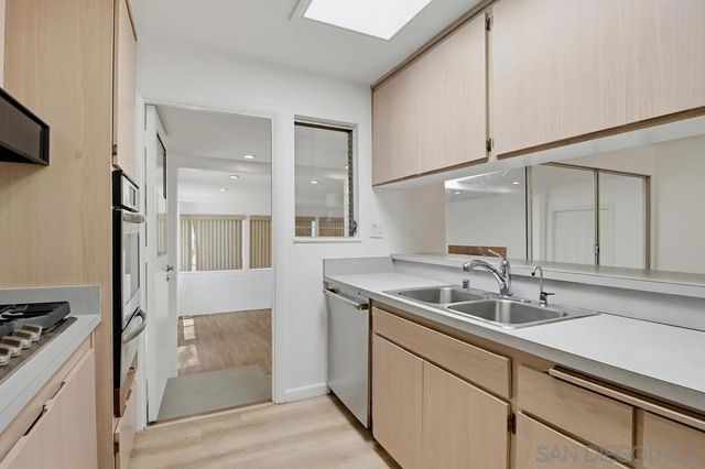 720 Safford Ave, Spring Valley, CA 91977