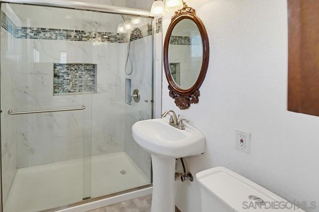 720 Safford Ave, Spring Valley, CA 91977