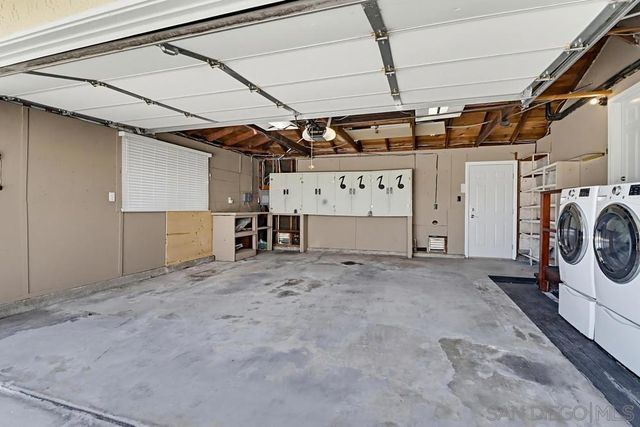 720 Safford Ave, Spring Valley, CA 91977