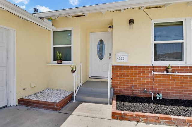 720 Safford Ave, Spring Valley, CA 91977