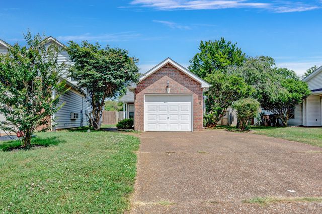 2712 River Bend Dr, Nashville, TN 37214