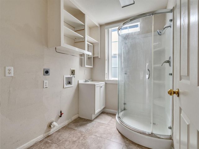 3902 Breaux Bridge Lane, Sugar Land, TX 77479