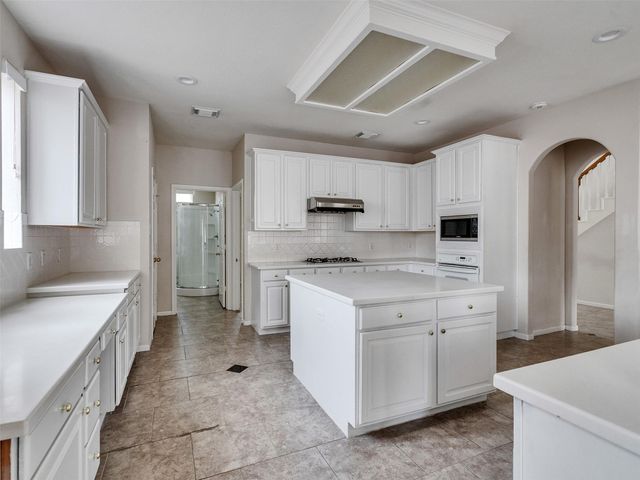 3902 Breaux Bridge Lane, Sugar Land, TX 77479