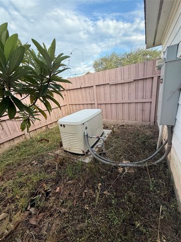 3902 Breaux Bridge Lane, Sugar Land, TX 77479