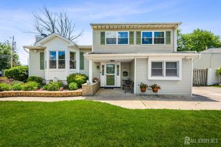 55 Woodview Drive, Old Bridge, NJ 08857