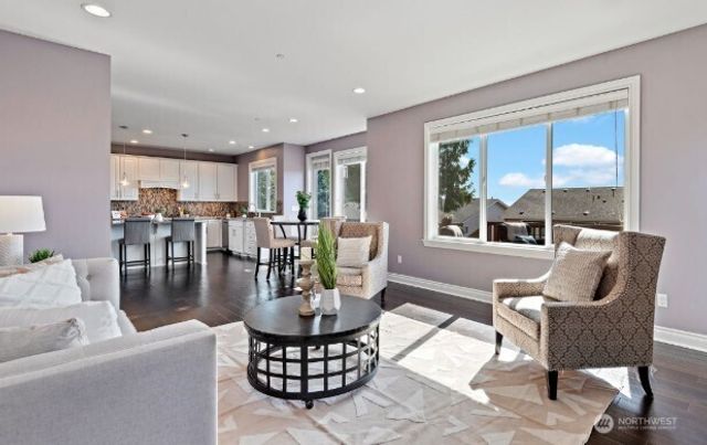 20213 126th Avenue NE, Bothell, WA 98011