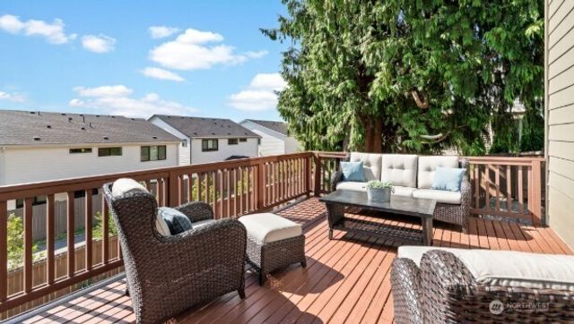 20213 126th Avenue NE, Bothell, WA 98011