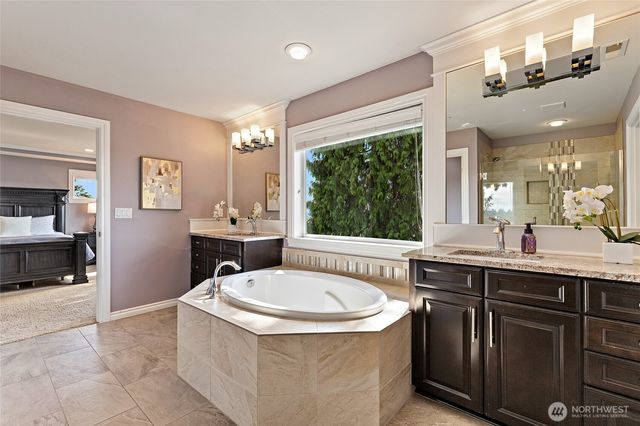 20213 126th Avenue NE, Bothell, WA 98011