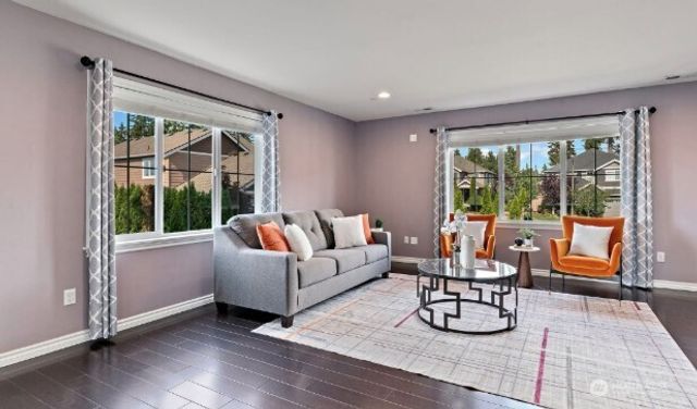 20213 126th Avenue NE, Bothell, WA 98011