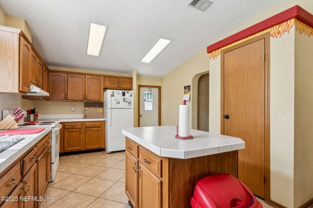 85135 MINER Road, Yulee, FL 32097