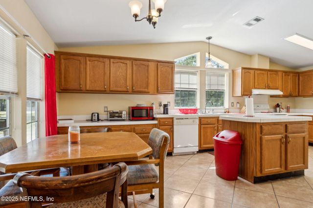 85135 MINER Road, Yulee, FL 32097