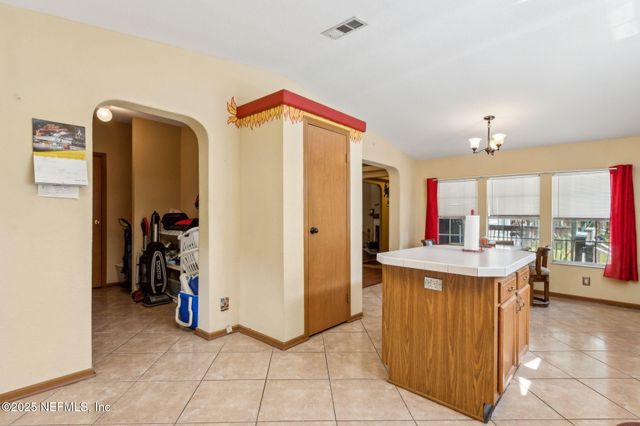 85135 MINER Road, Yulee, FL 32097