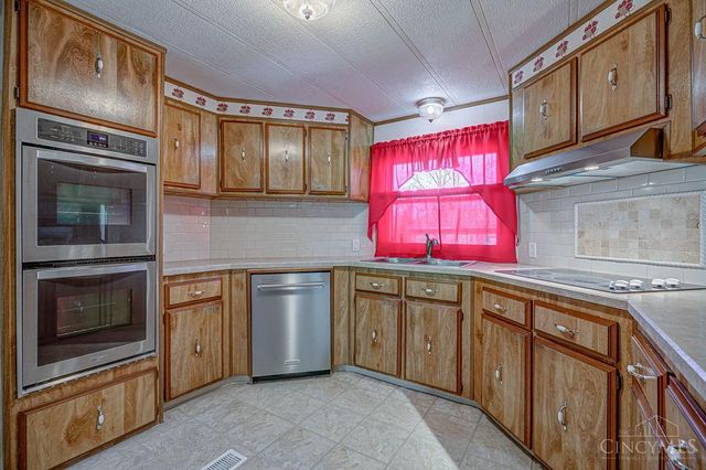 7763 Bay Road, Morgan Twp, OH 45013