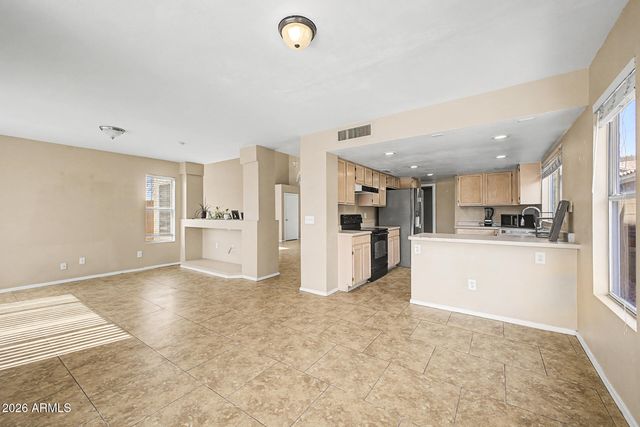 5031 W ORAIBI Drive, Glendale, AZ 85308