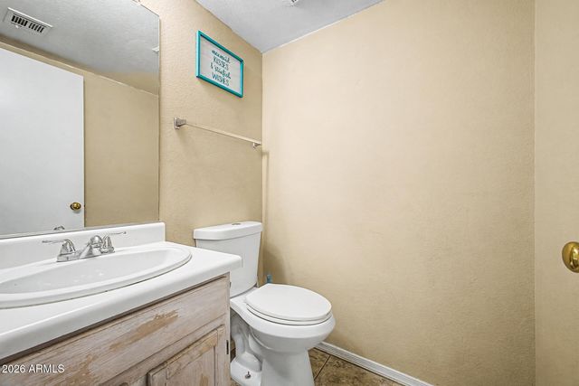 5031 W ORAIBI Drive, Glendale, AZ 85308