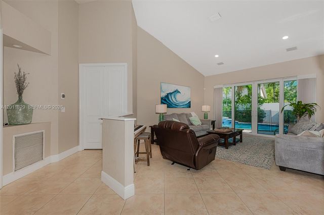 18253 NW 15th Ln, Pembroke Pines, FL 33029