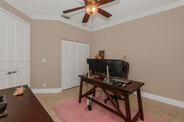 18253 NW 15th Ln, Pembroke Pines, FL 33029