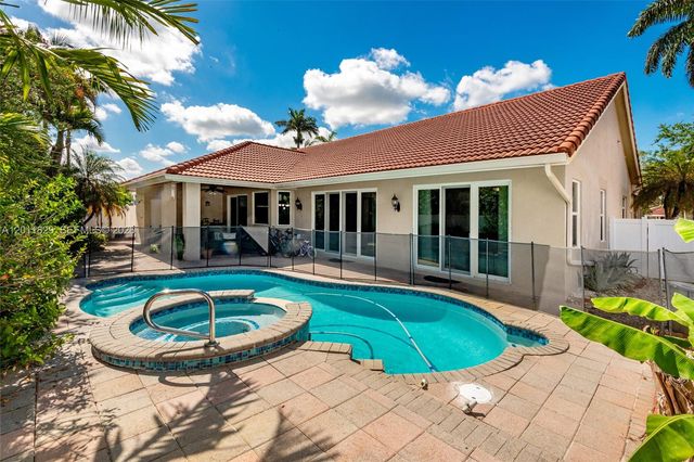 18253 NW 15th Ln, Pembroke Pines, FL 33029