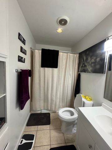 308 Charleston Street NE, Albuquerque, NM 87108