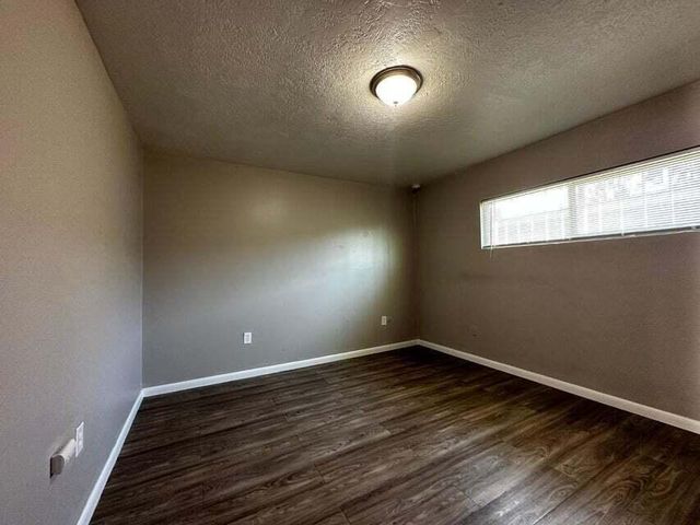 308 Charleston Street NE, Albuquerque, NM 87108