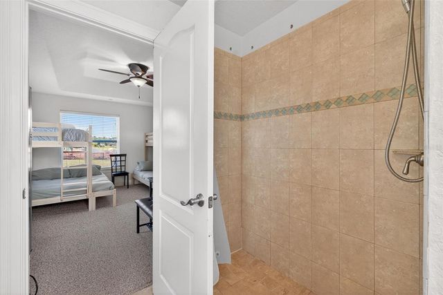 20106 SUNSET LANDING AVENUE, Groveland, FL 34736