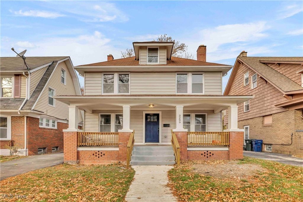 3299 Yorkshire Road, Cleveland Heights, OH 44118