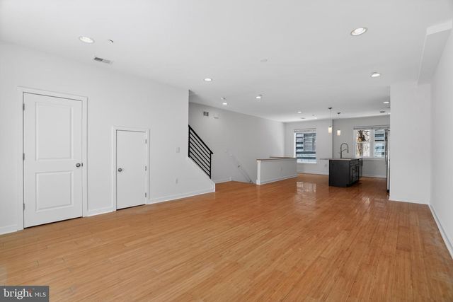 1305 S HANCOCK ST, Philadelphia, PA 19147