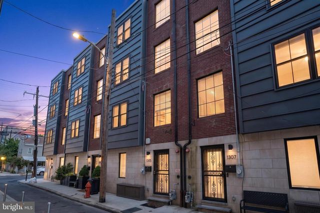 1305 S HANCOCK ST, Philadelphia, PA 19147