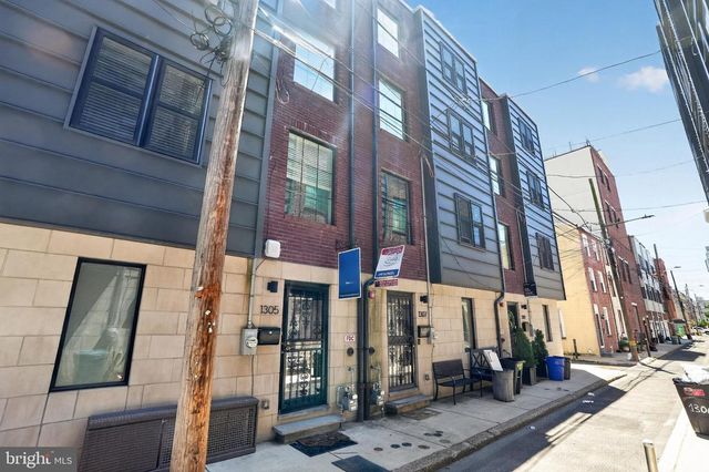 1305 S HANCOCK ST, Philadelphia, PA 19147